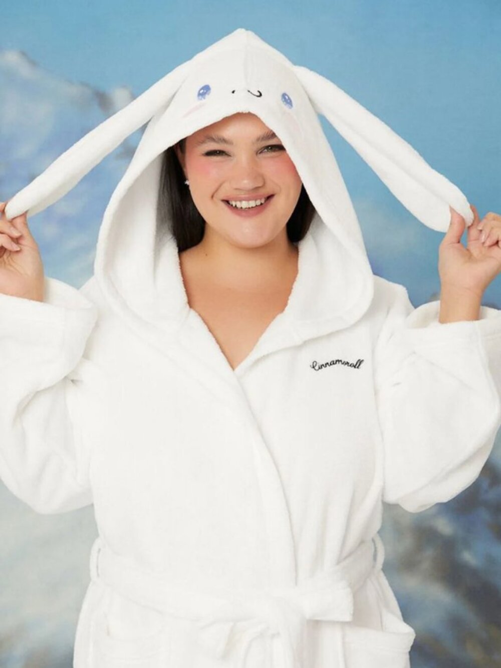 NEW Womens Plus 2X Hooded Robe HeLLO KiTTY x FoReVeR 21 White Cinnamoroll Ears